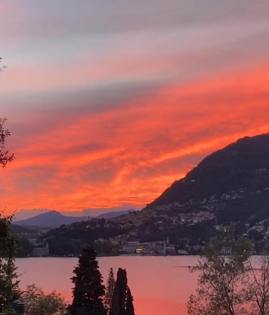 Le Luci Sul Lago Di Como Блевио Номер фото